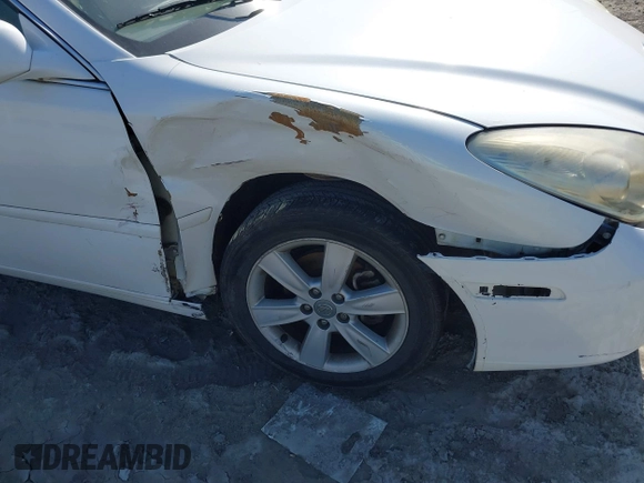 2005 Lexus ES 350 with VIN JTHBA30G155121309, listed as a IAAI auction lot 41893930 with 225,632 mi miles and . Bid and sale history available at DreamBid. Image 6.