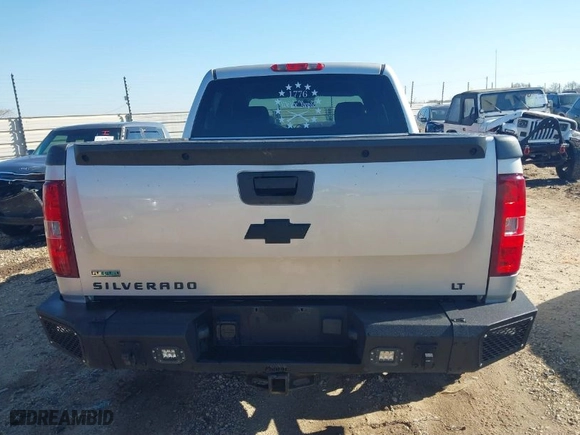 2011 Chevrolet Silverado 1500 LT with VIN 3GCPKSEA4BG110005, listed as a IAAI auction lot 41741034 with 212,110 mi miles. Bid and sale history available at carsss.com. Image 16.