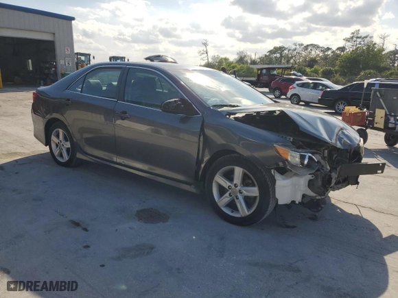 2013 Toyota Camry L with VIN 4T1BF1FK7DU212149, listed as a Copart auction lot 47374105 with 112,309 mi miles and Salvage Title. Bid and sale history available at carsss.com. Image 4.