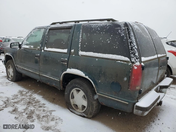 1997 Chevrolet Tahoe with VIN 1GNEK13R3VJ406119, listed as a Copart auction lot 87986295 with 182,367 mi miles and Clean Title. Bid and sale history available at carsss.com. Image 2.