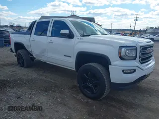 2018 GMC Sierra 1500 SLE z VIN 3GTU2MEC5JG115857, wystawiony jako IAAI lot #41700762 z przebiegiem 39 851 mil mil oraz . Historia ofert i sprzedaży dostępna na DreamBid. Obrazek 1.