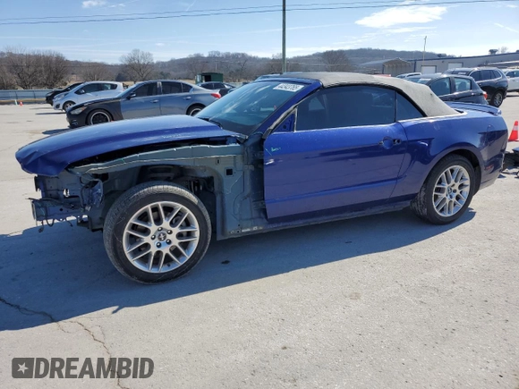 2014 Ford Mustang V6 с VIN 1ZVBP8EM1E5288228, выставлен на аукционе Copart как лот 44343765 с пробегом 153 566 миль миль и Чистый • Clean title. История ставок и продаж доступна на DreamBid. Изображение 1.