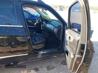 2014 Mercedes-Benz GLK 350 with VIN WDCGG5HB8EG309091, listed as a IAAI auction lot 41837216 with 174,927 mi miles and . Bid and sale history available at carsss.com. Image 5.