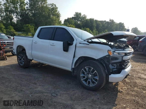2024 Chevrolet Silverado 1500 RST with VIN 1GCUDEE84RZ183333, listed as a Copart auction lot 64960724 with 7,187 mi miles and Salvage Title. Bid and sale history available at carsss.com. Image 4.