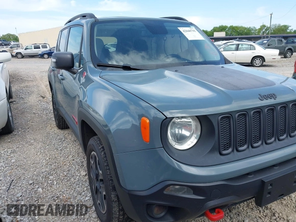 2016 Jeep Renegade Trailhawk with VIN ZACCJBCT8GPC52062, listed as a IAAI auction lot 42040795 with 139,805 mi miles and . Bid and sale history available at carsss.com. Image 1.