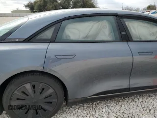 2025 Lucid Air Pure with VIN 50EA1PGA1SA005516, listed as a Copart auction lot 43931225 with 0 mi miles and Salvage Title. Bid and sale history available at carsss.com. Image 11.