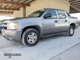 2007 Chevrolet Avalanche LTZ with VIN 3GNEC12007G273808, listed as a Copart auction lot 61648145 with 201,308 mi miles and Clean title. Bid and sale history available at DreamBid. Image 1.