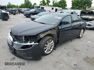 2015 Lincoln MKZ Hybrid with VIN 3LN6L2LU3FR607459, listed as a Copart auction lot 60038715 with 204,031 mi miles and Salvage title. Bid and sale history available at DreamBid. Image 1.