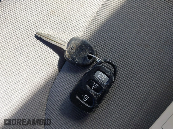 2018 Hyundai Elantra SEL z VIN 5NPD84LF5JH254910, wystawiony jako IAAI lot #41510670 z przebiegiem 101 236 mil mil oraz . Historia ofert i sprzedaży dostępna na DreamBid. Obrazek 11.