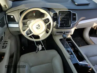 2018 Volvo XC90 Momentum with VIN YV4A22PK2J1374944, listed as a Copart auction lot 54335705 with 100,088 mi miles and Clean Title. Bid and sale history available at DreamBid. Image 8.