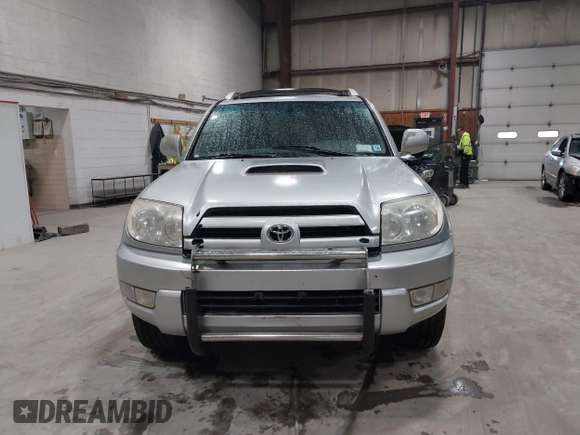 2004 Toyota 4Runner SR5 with VIN JTEBU14R340039078, listed as a IAAI auction lot 42354401 with 319,757 mi miles and . Bid and sale history available at DreamBid. Image 12.