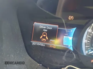 2016 Ford Fusion SE с VIN 3FA6P0H90GR123306, выставлен на аукционе IAAI как лот 42195152 с пробегом 201 154 миль миль и . История ставок и продаж доступна на DreamBid. Изображение 7.