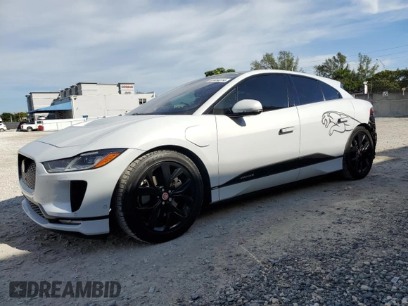 2020 Jaguar I-Pace HSE with VIN SADHD2S16L1F85682, listed as a Copart auction lot 87034314 with 28,139 mi miles and Non repairable. Bid and sale history available at DreamBid. Image 1.