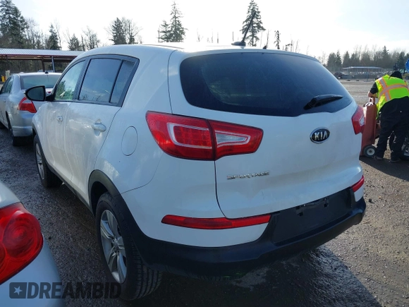 2012 Kia Sportage LX with VIN KNDPB3A24C7317060, listed as a IAAI auction lot 41725826 with 122,574 mi miles. Bid and sale history available at carsss.com. Image 3.