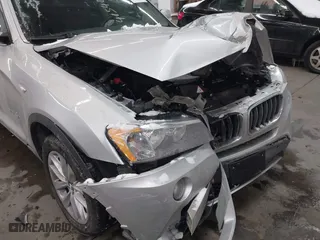 2013 BMW X3 xDrive28i with VIN 5UXWX9C52DL874015, listed as a IAAI auction lot 41542818 with 84,610 mi miles. Bid and sale history available at carsss.com. Image 6.