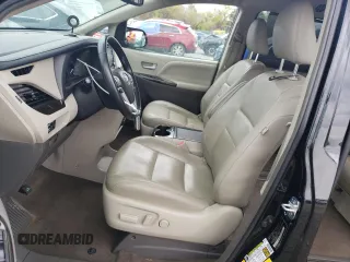 2019 Toyota Sienna XLE Auto Access Seat с VIN 5TDYZ3DC8KS978485, выставлен на аукционе Copart как лот 52772225 с пробегом 194 361 миль миль и Чистый • Clean title. История ставок и продаж доступна на DreamBid. Изображение 7.
