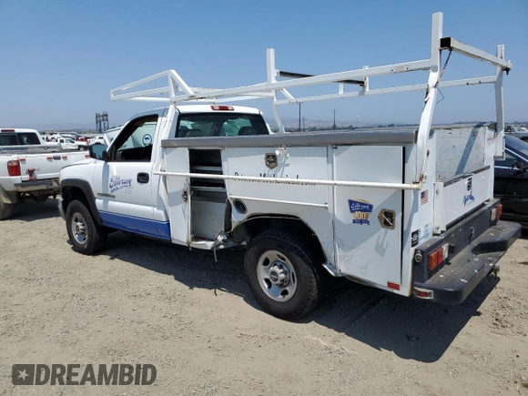 2006 GMC Sierra 1500 with VIN 1GDHC24U36E161212, listed as a Copart auction lot 62911544 with 247,966 mi miles and Salvage Title. Bid and sale history available at DreamBid. Image 2.