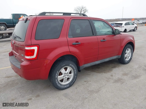 2011 Ford Escape XLT with VIN 1FMCU9DG1BKC37712, listed as a IAAI auction lot 41806476 with 108,866 mi miles. Bid and sale history available at carsss.com. Image 4.