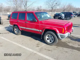 1999 Jeep Cherokee Sport with VIN 1J4FF68S6XL631601, listed as a IAAI auction lot 41658931 with 204,000 mi miles. Bid and sale history available at carsss.com. Image 1.