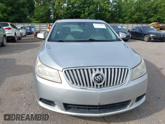 2011 Buick LaCrosse CX z VIN 1G4GA5EC6BF257283, wystawiony jako IAAI lot #42522899 z przebiegiem 172 284 mil mil oraz . Historia ofert i sprzedaży dostępna na DreamBid. Obrazek 6.
