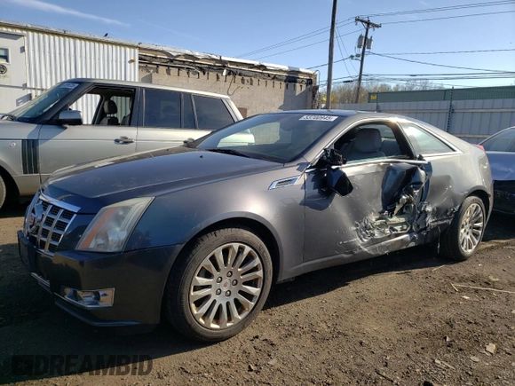 2013 Cadillac CTS Coupe Performance with VIN 1G6DL1E32D0123731, listed as a Copart auction lot 53700945 with 128,733 mi miles and Salvage Title. Bid and sale history available at carsss.com. Image 1.