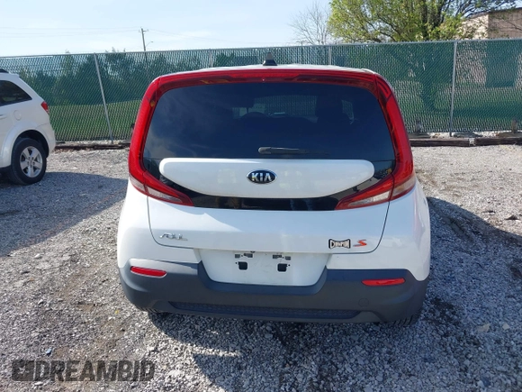 2020 Kia Soul LX with VIN KNDJ23AU7L7021165, listed as a IAAI auction lot 41924587 with 87,513 mi miles. Bid and sale history available at carsss.com. Image 16.