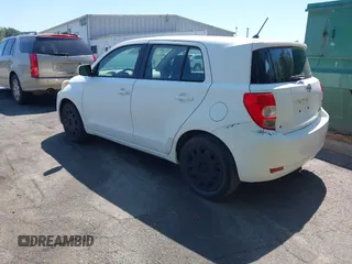 2009 Scion xD with VIN JTKKU10429J046662, listed as a IAAI auction lot 42147835 with 182,952 mi miles. Bid and sale history available at carsss.com. Image 3.