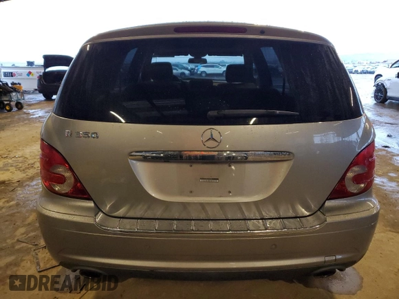 2008 Mercedes-Benz R 3.5L with VIN 4JGCB56E38A082928, listed as a Copart auction lot 85093574 with 146,194 mi miles and Salvage title. Bid and sale history available at DreamBid. Image 6.