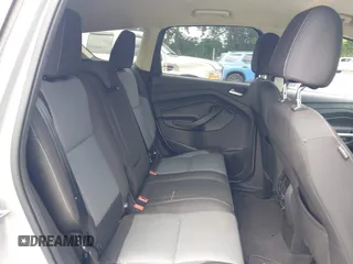 2017 Ford Escape SE z VIN 1FMCU9GD3HUA74463, wystawiony jako IAAI lot #42496171 z przebiegiem 160 534 mil mil oraz . Historia ofert i sprzedaży dostępna na DreamBid. Obrazek 8.