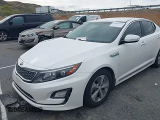 2015 Kia Optima with VIN KNAGM4AD6F5085785, listed as a IAAI auction lot 41687892 with 145,363 mi miles and . Bid and sale history available at carsss.com. Image 2.