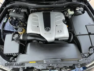 2005 Lexus LS 430 z VIN JTHBN36F250177548, wystawiony jako Copart lot #54142625 z przebiegiem 228 639 mil mil oraz Czysty tytuł • Clean title. Historia ofert i sprzedaży dostępna na DreamBid. Obrazek 7.