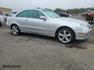 2003 Mercedes-Benz CLK-Class 3.2L with VIN WDBTJ65J33F051152, listed as a Copart auction lot 43031405 with 0 mi miles and Salvage Title. Bid and sale history available at carsss.com. Image 4.
