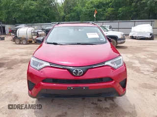 2017 Toyota RAV4 LE с VIN JTMBFREV8HJ145776, выставлен на аукционе IAAI как лот 42178048 с пробегом 152 267 миль миль и . История ставок и продаж доступна на DreamBid. Изображение 12.