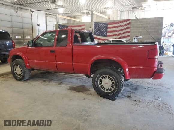 2000 GMC Sonoma SLS w/1SJ Pkg with VIN 1GTCT19W3Y8139635, listed as a Copart auction lot 49481715 with 180,926 mi miles and Salvage Title. Bid and sale history available at carsss.com. Image 2.
