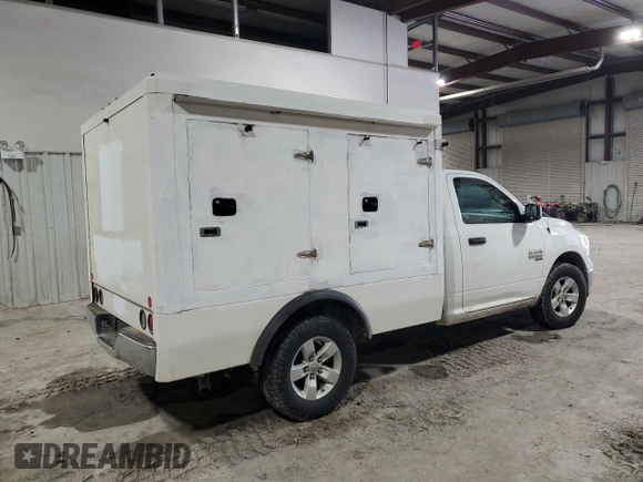 2019 Ram 1500 Tradesman with VIN 3C6JR6DG1KG651650, listed as a Copart auction lot 56770405 with 164,869 mi miles and Salvage title. Bid and sale history available at DreamBid. Image 3.