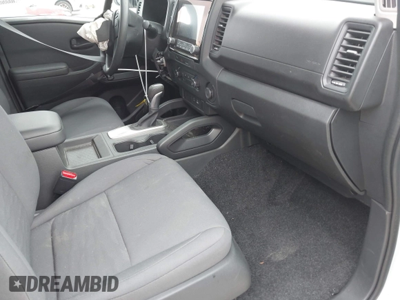 2024 Nissan Frontier S with VIN 1N6ED1CLXRN632782, listed as a IAAI auction lot 42365315 with 9,387 mi miles and . Bid and sale history available at DreamBid. Image 5.