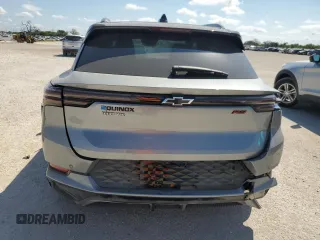 2024 Chevrolet Equinox EV RS z VIN 3GN7DNRP2RS237974, wystawiony jako Copart lot #71756094 z przebiegiem 2024 mil mil oraz Szkody całkowita. Historia ofert i sprzedaży dostępna na DreamBid. Obrazek 6.
