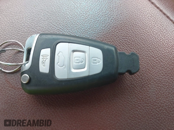 2012 Hyundai Veracruz Limited with VIN KM8NU4CCXCU196173, listed as a IAAI auction lot 42255006 with 154,137 mi miles and . Bid and sale history available at DreamBid. Image 11.