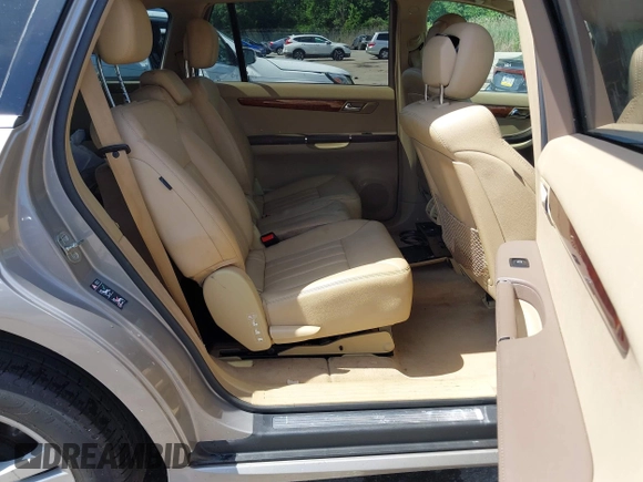 2008 Mercedes-Benz R 3.5L z VIN 4JGCB65E78A076881, wystawiony jako IAAI lot #42313883 z przebiegiem 163 830 mil mil oraz . Historia ofert i sprzedaży dostępna na DreamBid. Obrazek 8.