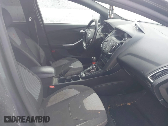 2018 Ford Focus ST with VIN 1FADP3L94JL232292, listed as a IAAI auction lot 41329231 with 114,858 mi miles and . Bid and sale history available at DreamBid. Image 5.