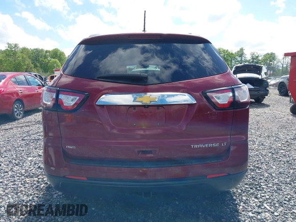 2015 Chevrolet Traverse LT z VIN 1GNKVHKD9FJ373749, wystawiony jako IAAI lot #42291335 z przebiegiem 136 558 mil mil oraz . Historia ofert i sprzedaży dostępna na DreamBid. Obrazek 16.