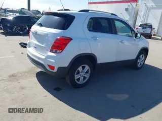 2018 Chevrolet Trax LT with VIN 3GNCJPSB7JL237890, listed as a IAAI auction lot 41771743 with 66,812 mi miles. Bid and sale history available at carsss.com. Image 4.