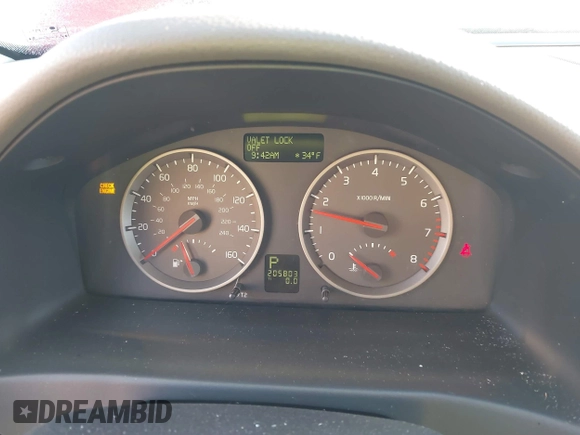 2007 Volvo S40 2.4L with VIN YV1MS382272273341, listed as a IAAI auction lot 41335987 with 205,803 mi miles. Bid and sale history available at carsss.com. Image 7.