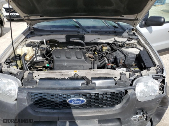 2003 Ford Escape XLS Popular with VIN 1FMYU02173KB81180, listed as a Copart auction lot 44350785 with 337,247 mi miles and Salvage Title. Bid and sale history available at carsss.com. Image 12.