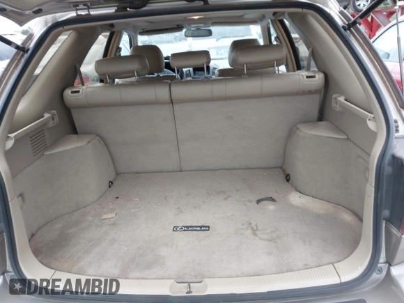 2000 Lexus RX 300 with VIN JT6HF10U5Y0134886, listed as a IAAI auction lot 42068102 with 156,237 mi miles. Bid and sale history available at carsss.com. Image 12.