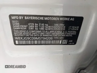 2021 BMW X1 xDrive28i z VIN WBXJG9C09M5T94206, wystawiony jako IAAI lot #42498235 z przebiegiem 62 079 mil mil oraz . Historia ofert i sprzedaży dostępna na DreamBid. Obrazek 9.