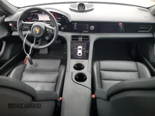 2022 Porsche Taycan 4S z VIN WP0AB2Y10NSA45834, wystawiony jako Copart lot #64102415 z przebiegiem 32 488 mil mil oraz Szkoda całkowita • Salvage title. Historia ofert i sprzedaży dostępna na DreamBid. Obrazek 8.