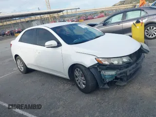 2012 Kia Forte EX with VIN KNAFU4A27C5512722, listed as a IAAI auction lot 41895345 with 184,110 mi miles. Bid and sale history available at carsss.com. Image 1.