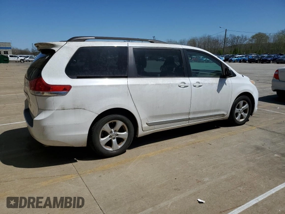 2014 Toyota Sienna LE AAS with VIN 5TDKK3DC5ES527044, listed as a Copart auction lot 52445695 with 162,664 mi miles and Clean Title. Bid and sale history available at carsss.com. Image 3.