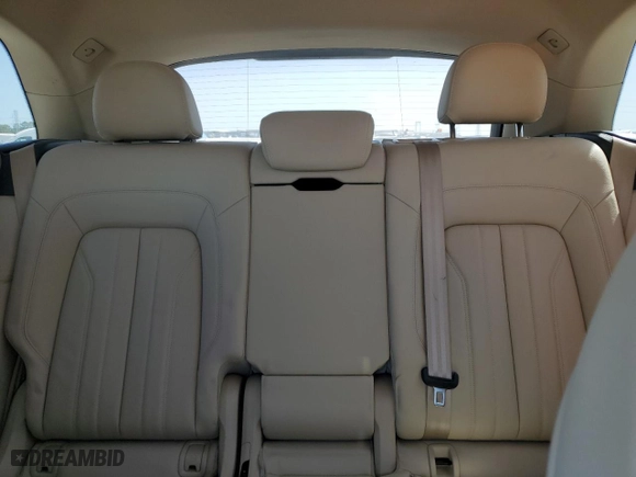 2018 Audi Q5 Premium with VIN WA1ANAFY1J2094348, listed as a Copart auction lot 49207235 with 45,087 mi miles and Salvage Title. Bid and sale history available at carsss.com. Image 10.